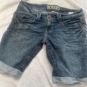 Bongo Denim Bermuda Shorts Women’s‎ Size 9 Embroidered Pockets Cuffed